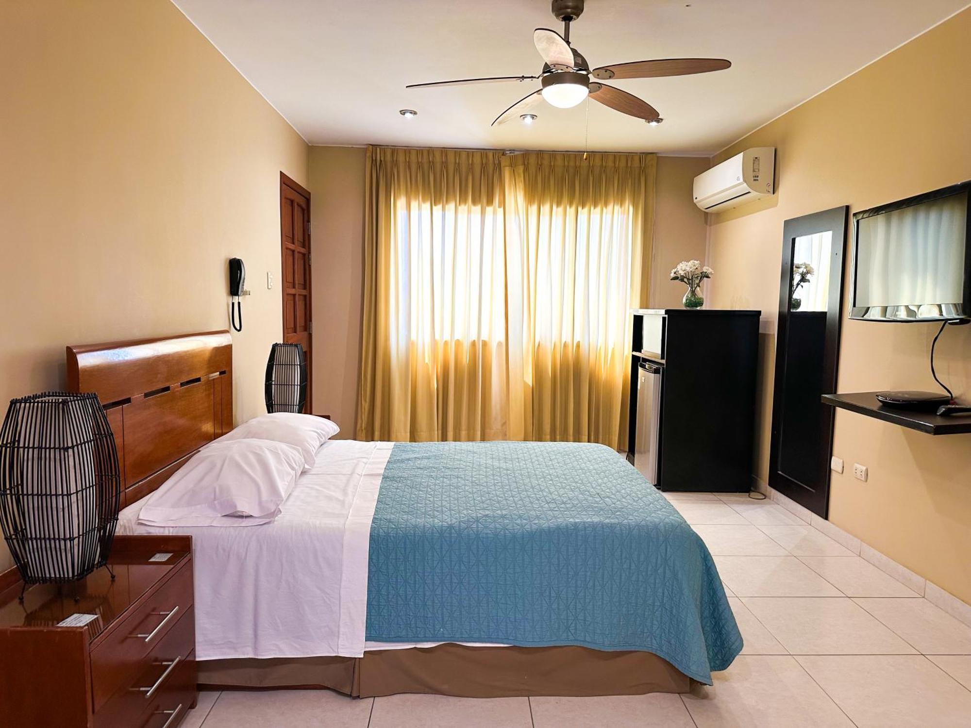 Apart Hotel El Canaveral Chincha Alta Ngoại thất bức ảnh