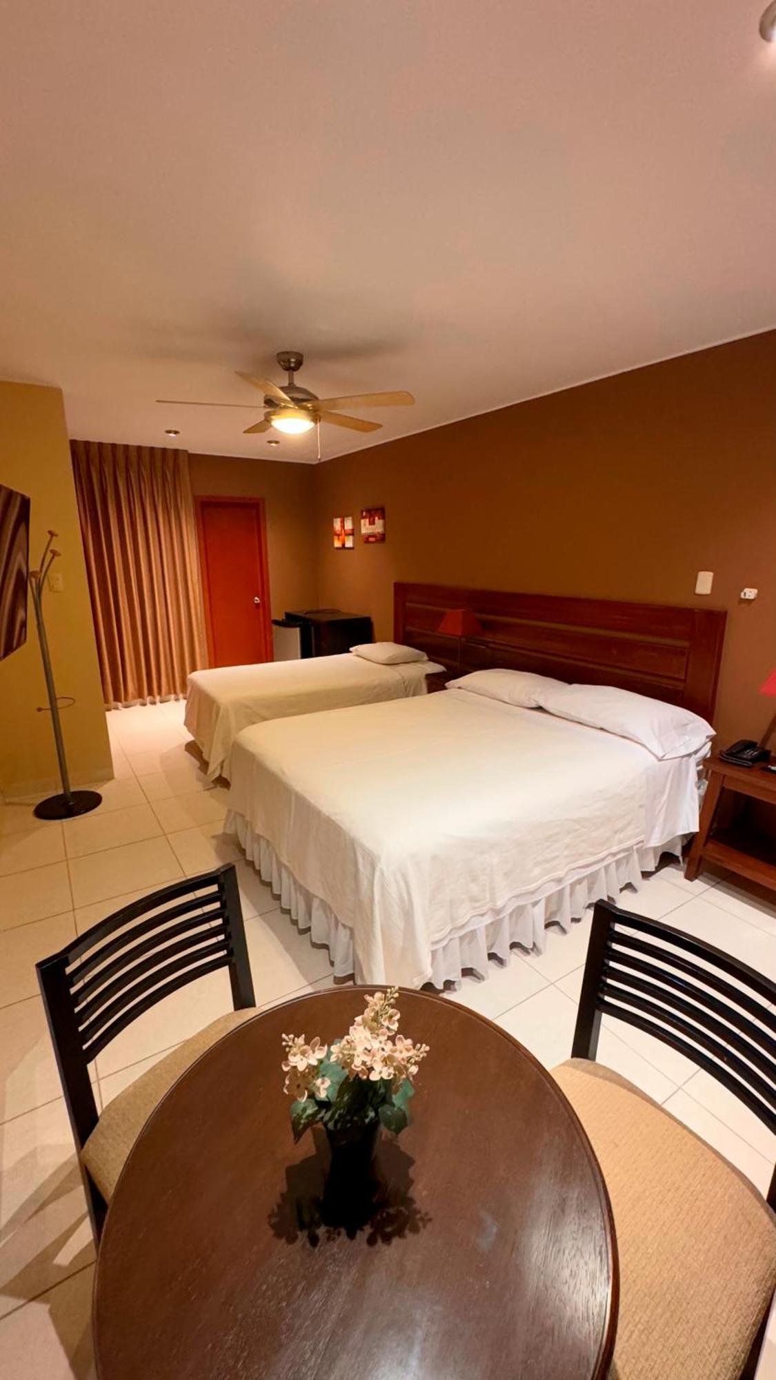 Apart Hotel El Canaveral Chincha Alta Ngoại thất bức ảnh