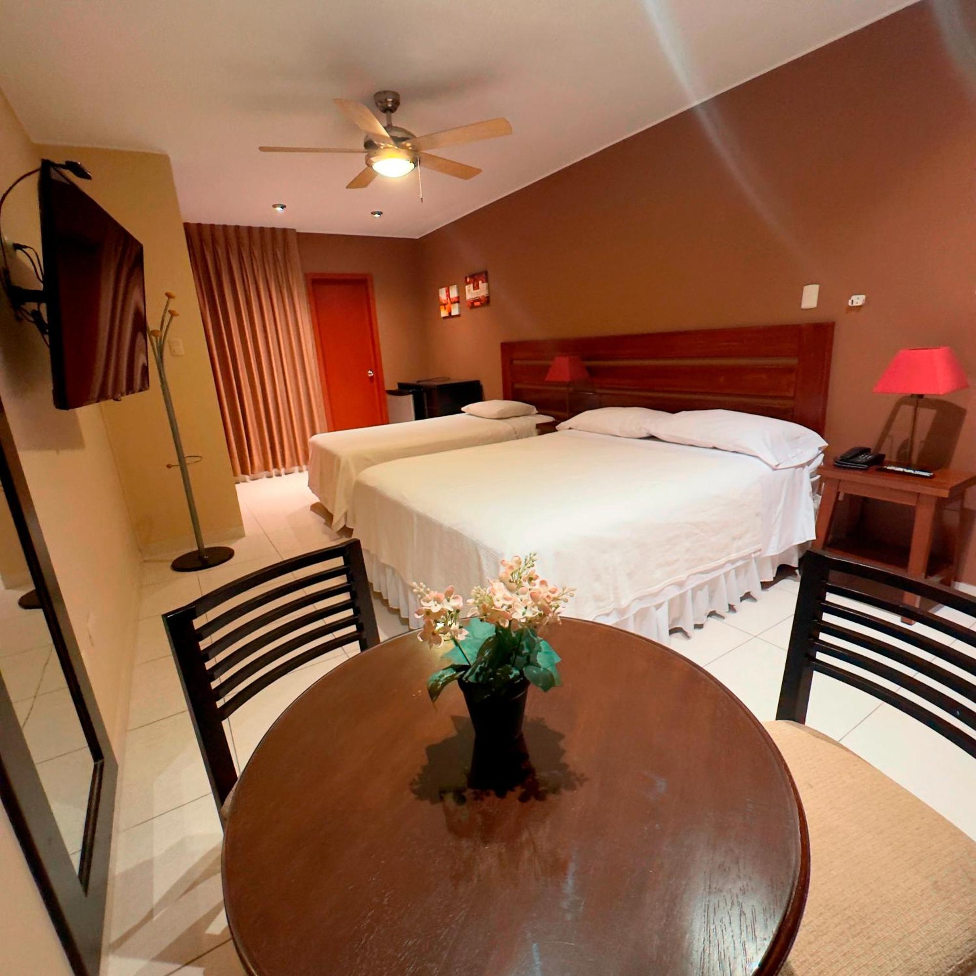 Apart Hotel El Canaveral Chincha Alta Ngoại thất bức ảnh